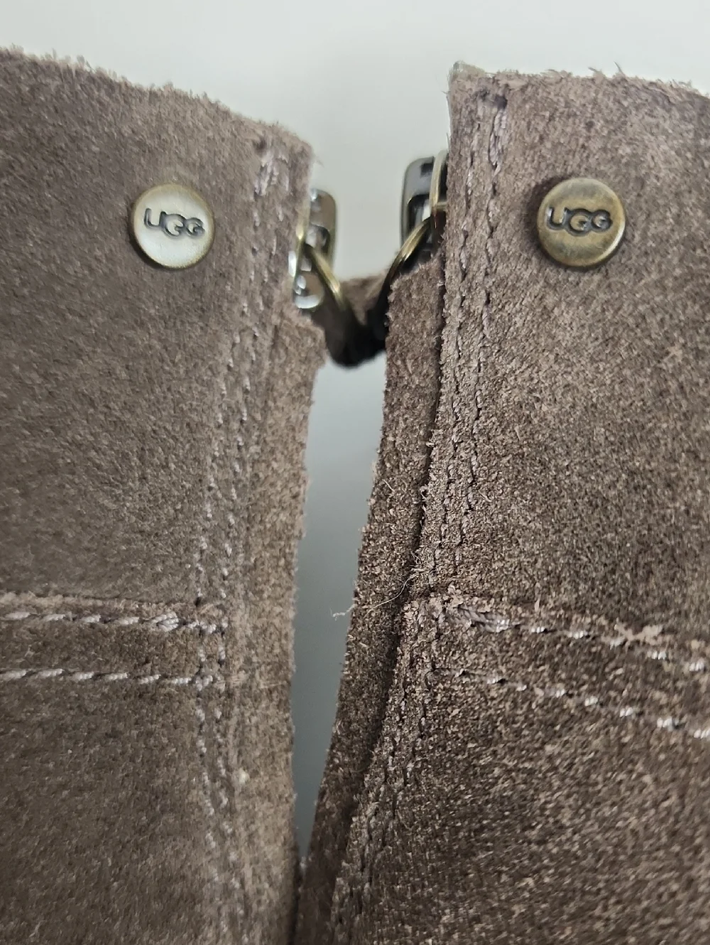UGG Chocolate Brown Western Style Suede Ankle Booties with Stacked Heel Size 8